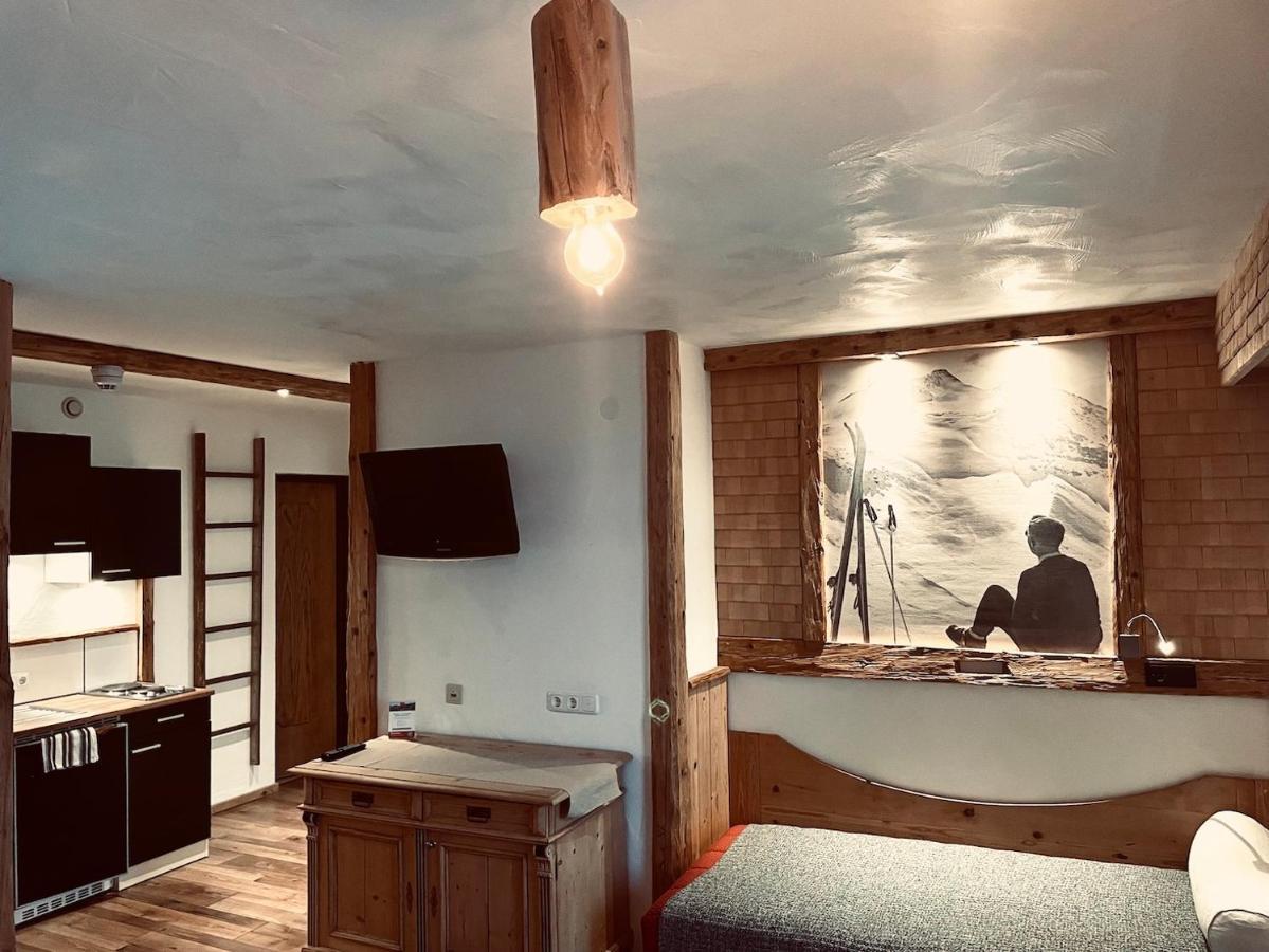 Pension Kreuzeck - Dein Gluecksplatz Am Lech Weissenbach am Lech Exteriér fotografie